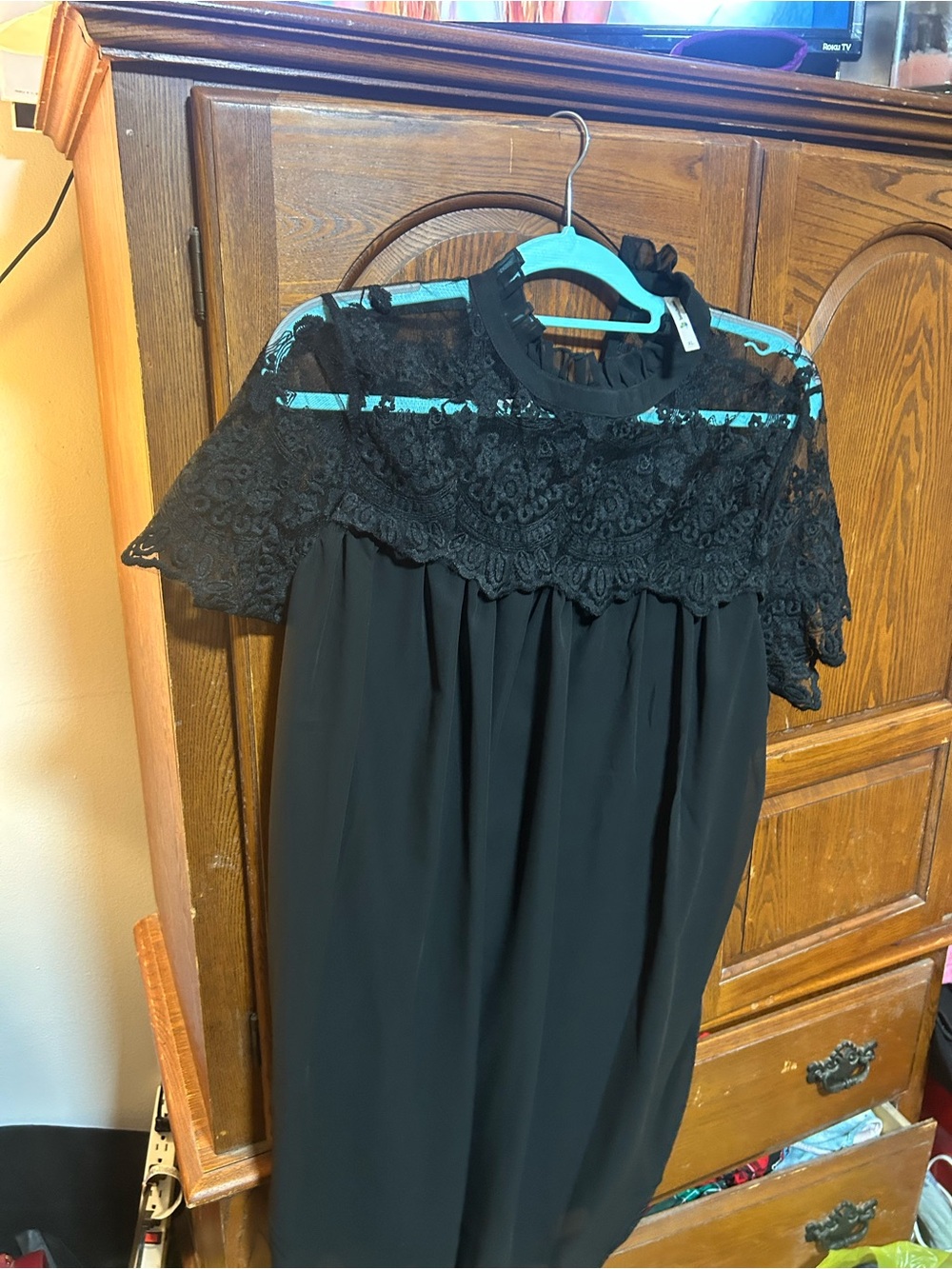 Black Lace Yoke Midi Dress with Ruffle Collar